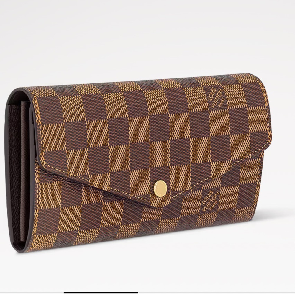 Louis Vuitton Damier Sarah Wallet NWT